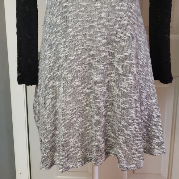 Pinky dress, size 16 - Picture 2 of 5